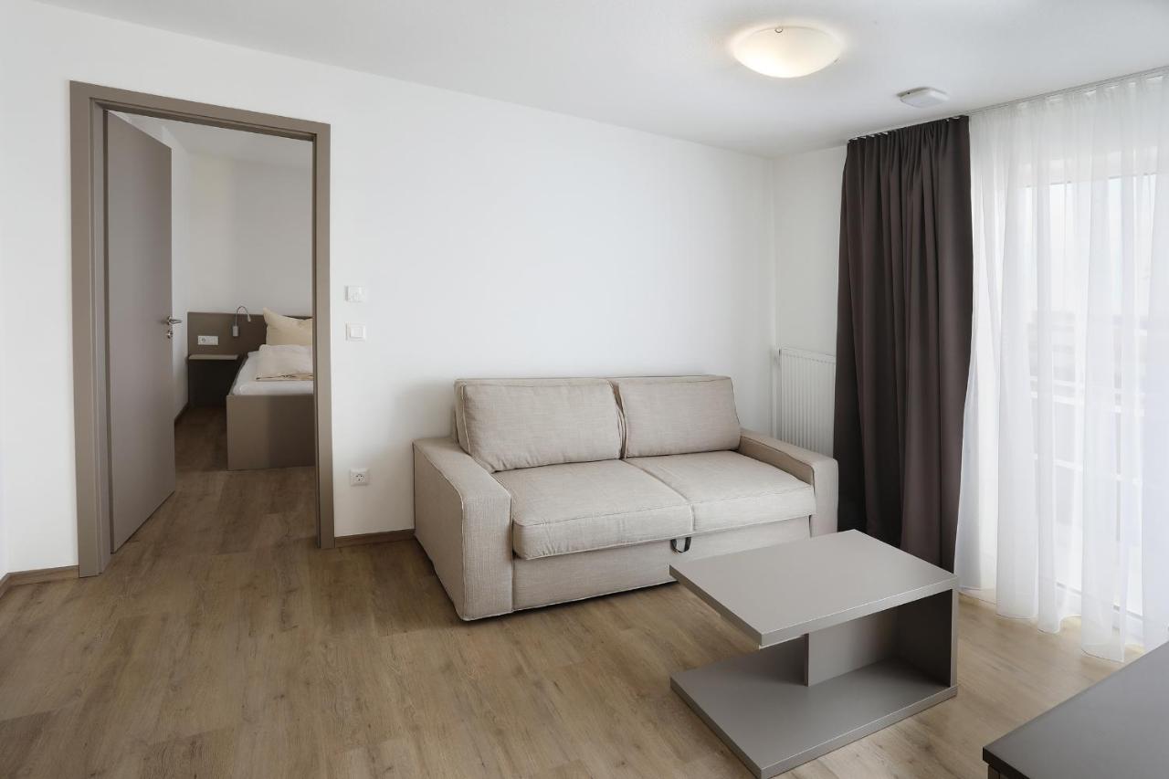 אלטדורף Apartment Hotel 37 מראה חיצוני תמונה